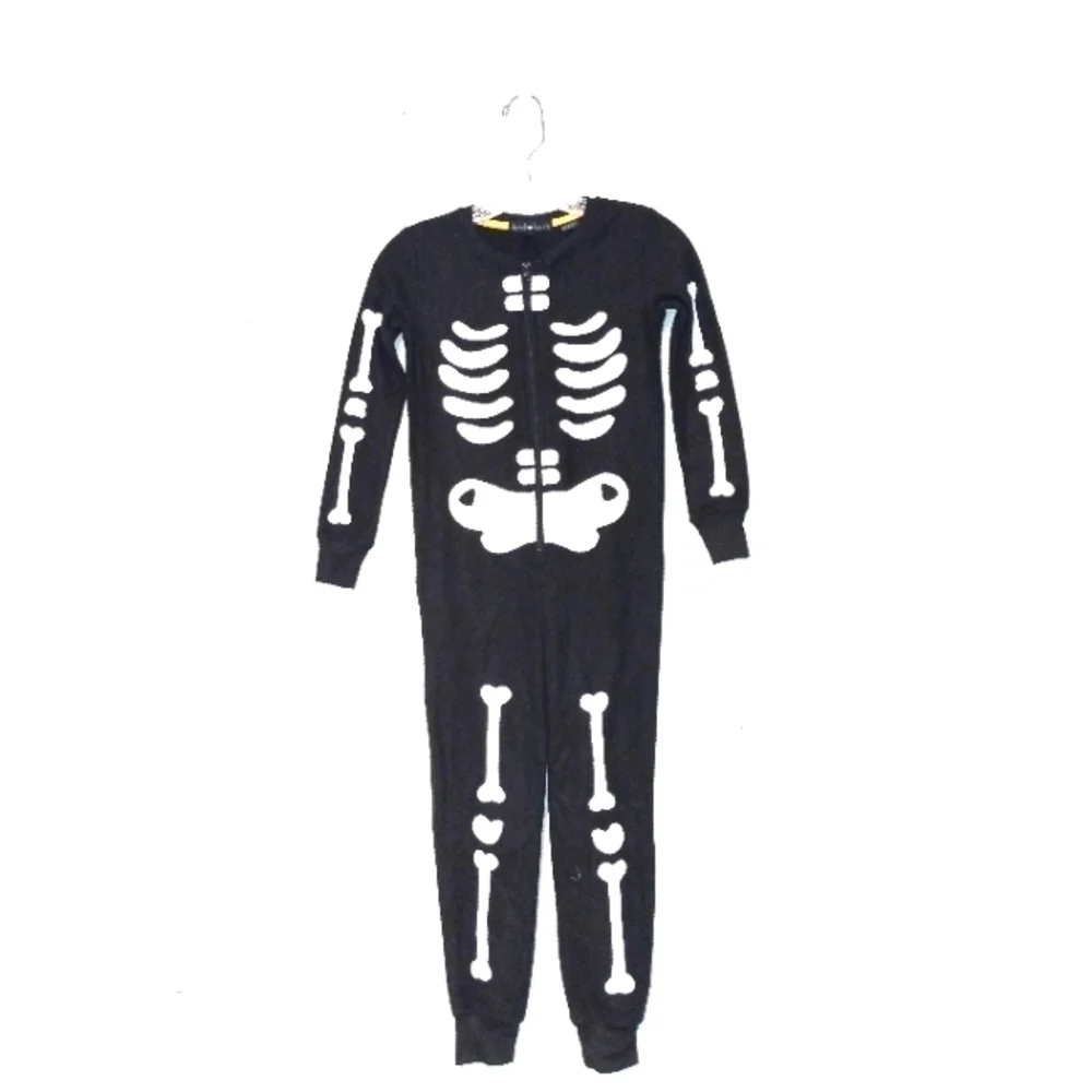 Derek heart halloween skeleton costume youth Size: 8/10